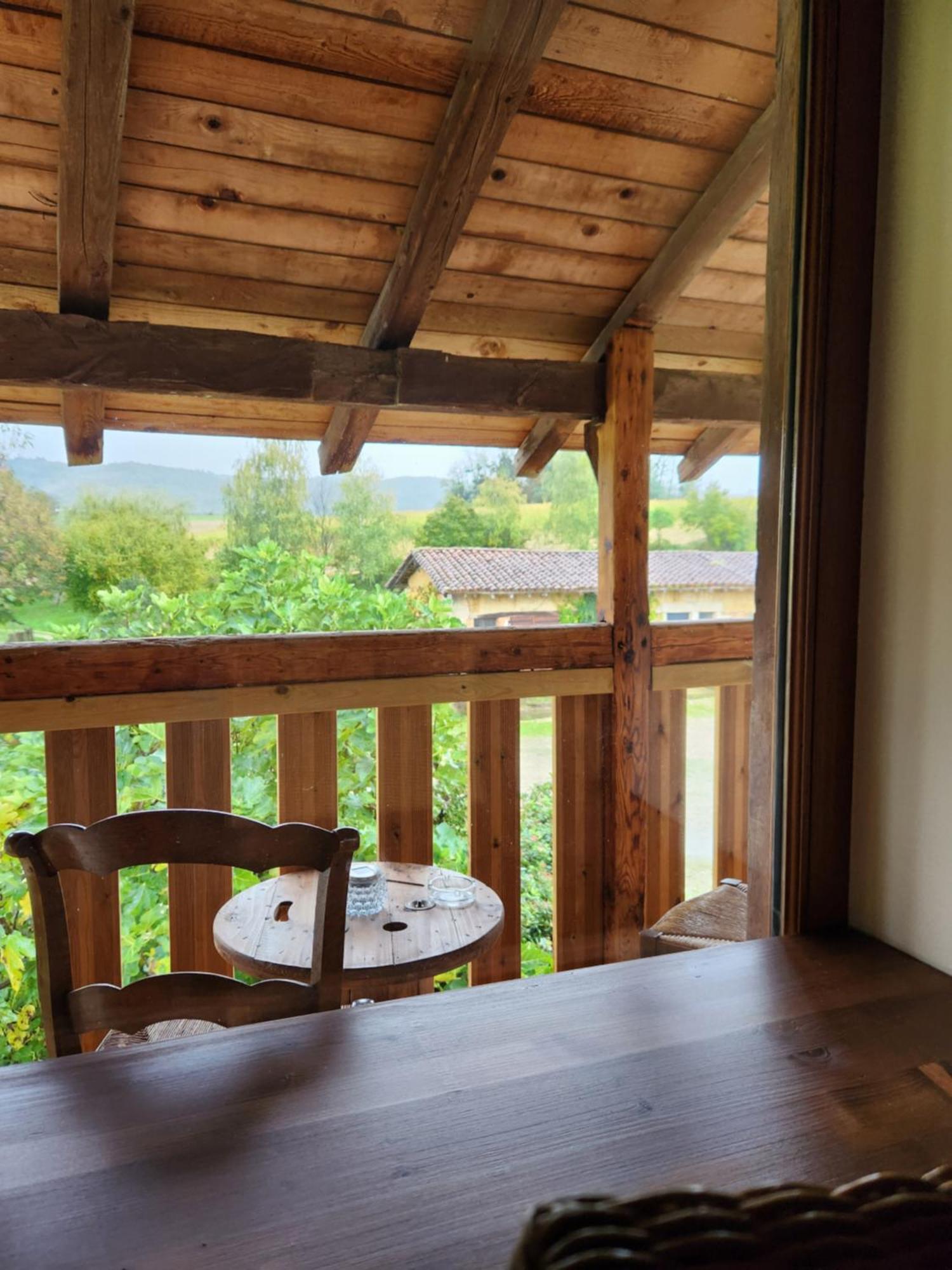 Chambres D'Hotes Aux Petits Belezins Saint-Amour  Kamer foto